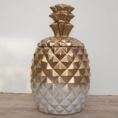 Ananas pot goud